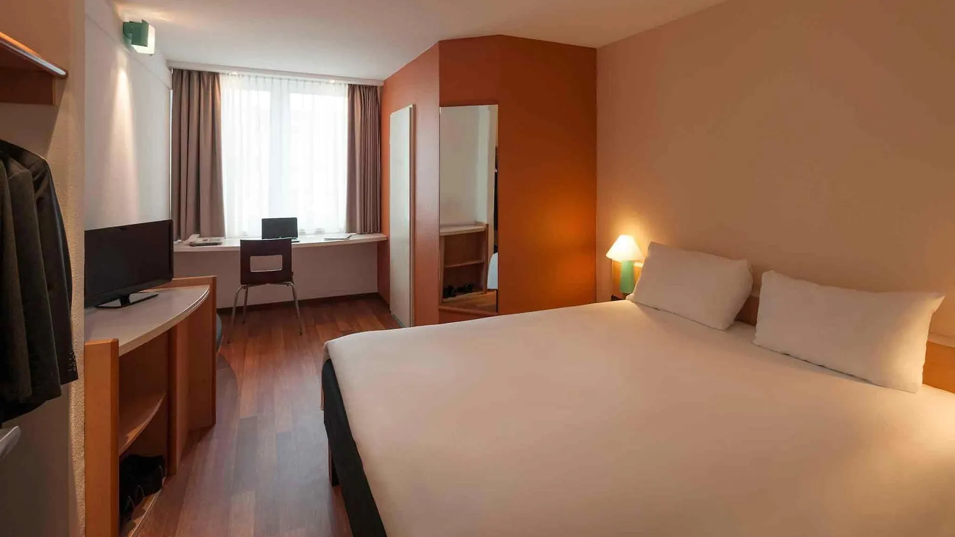 Hotel ibis Nürnberg Hauptbahnhof 2*,  Deutschland