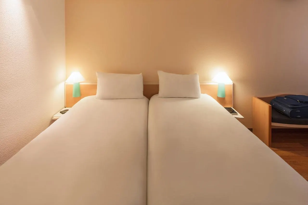 **  Hotel ibis Nürnberg Hauptbahnhof Deutschland