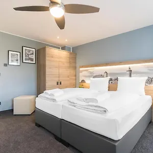 By Daspaul Hotel apartamentowy